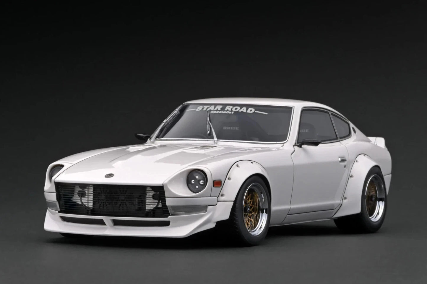 IG3115 Nissan Fairlady Z (S30) STAR ROAD White 1/18 Ignition Model