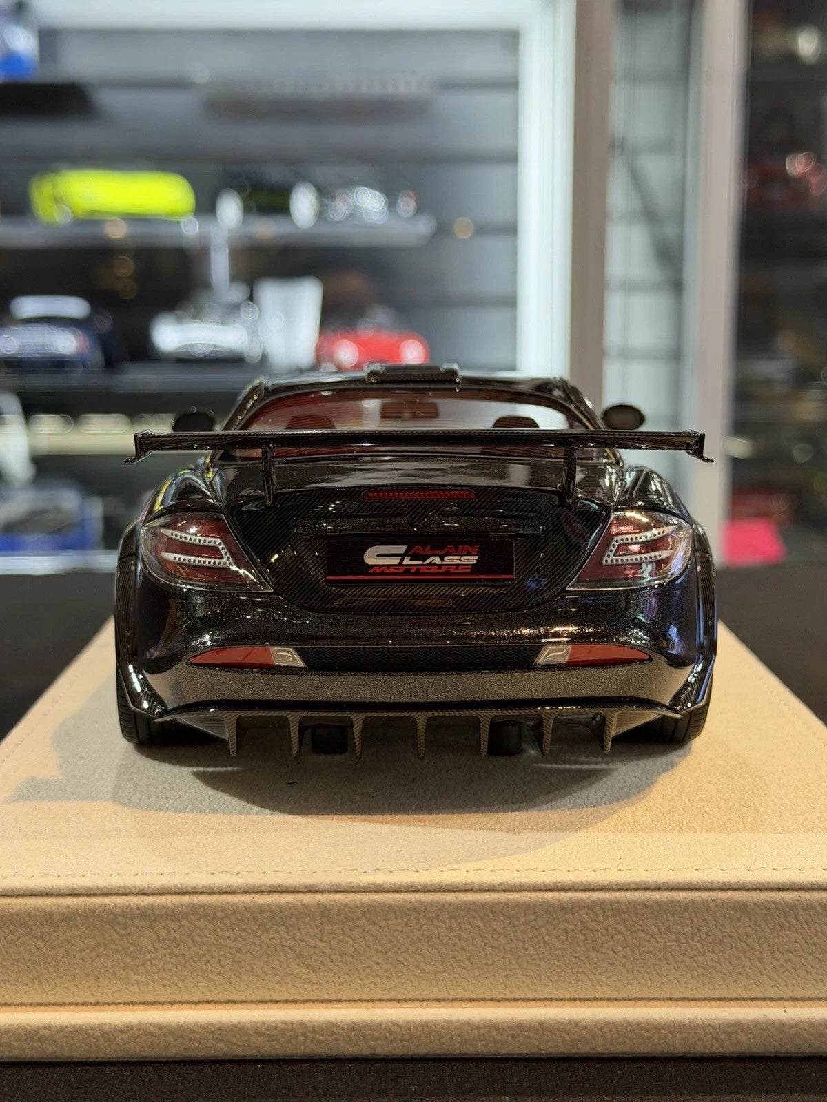 VMB Model 1/18 Hamann Mercedes Benz McLaren SLR (Metallic Black)