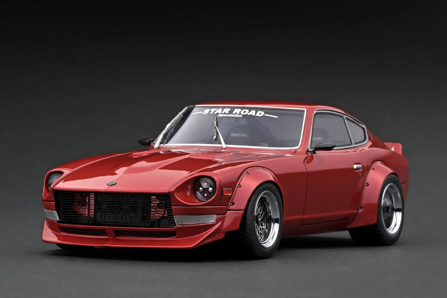 IG3114 Nissan Fairlady Z (S30) STAR ROAD Red Metallic 1/18 Ignition Model