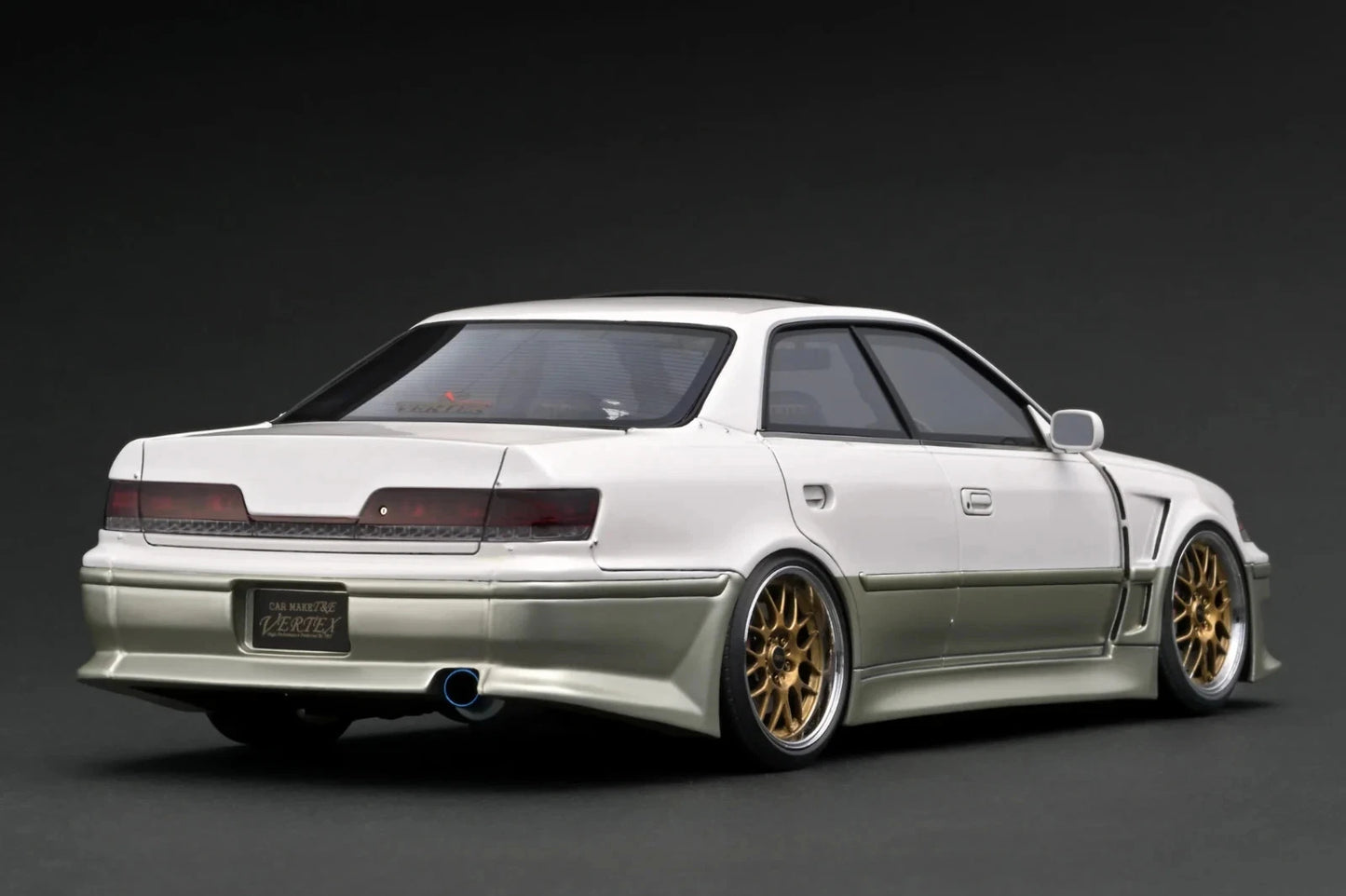 IG3580 VERTEX Toyota Chaser JZX100 MARK-II Pearl White/Champagne Gold 1/18 Ignition Model