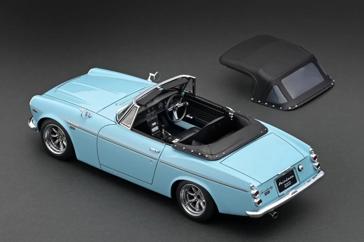 IG2711 DATSUN Fairlady 2000 (SR311) Light Blue 1/18 Ignition Model