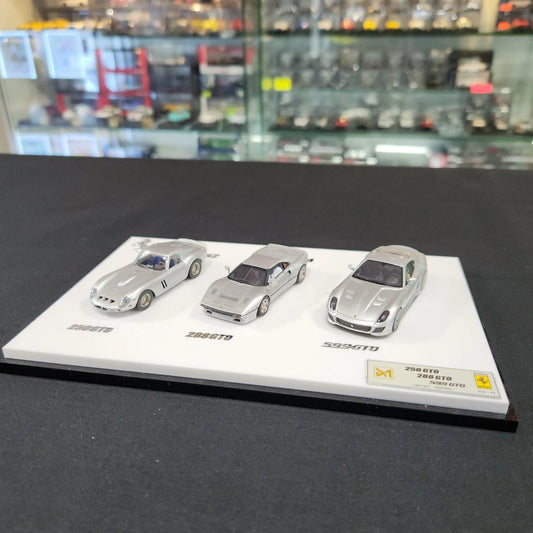 DMY 1/64 Ferrari 250GTO/288GTO/599GTO (Silver) Trilogy Set