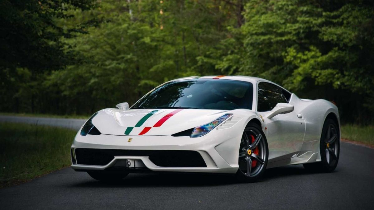Looksmart 1/12 Ferrari 458 Speciale (PRE-ORDER)