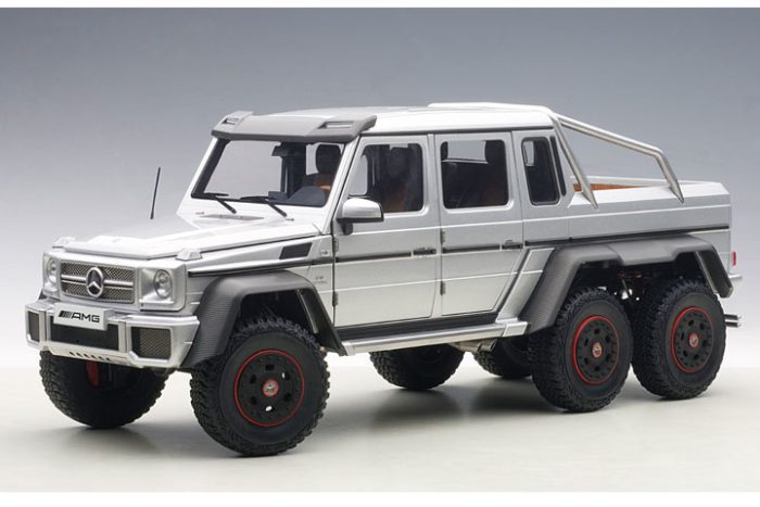 AUTOart 1/18 Mercedes Benz G63 AMG 6x6 (Silver)