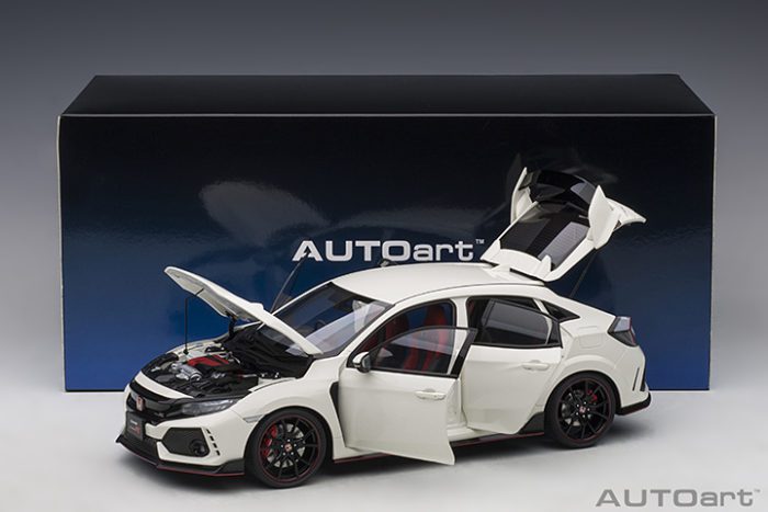 AUTOart Honda Civic Type R (FK8) Championship White 2021 - Image 2