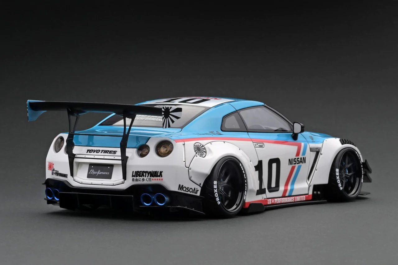 IG2344 LB-WORKS Nissan GT-R R35 Type 2 White/Blue 1/18 Ignition