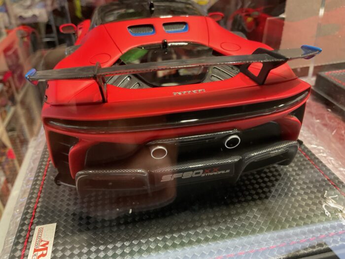 MR Collection 1/18 Ferrari SF90 XX Stradale (Rosso Le Mans Matt) - Image 6