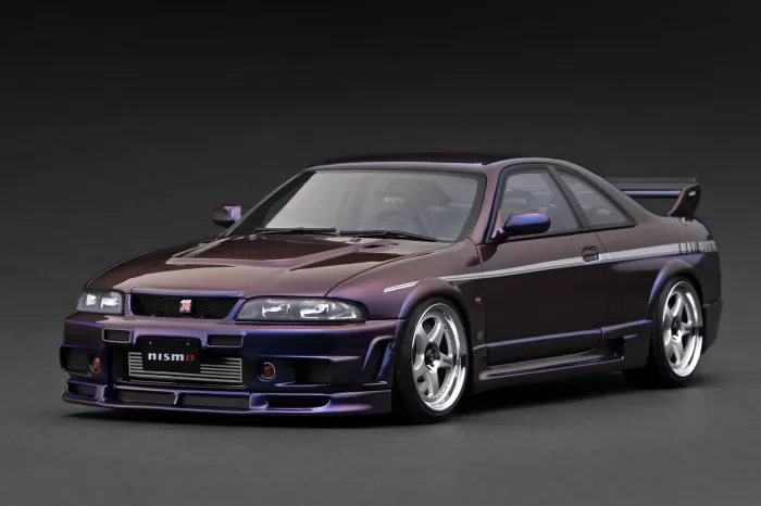 (Q3 2025 Pre-Order) IG3657 NISMO 400R (BCNR33) Purple Metallic 1/18 Ignition Model